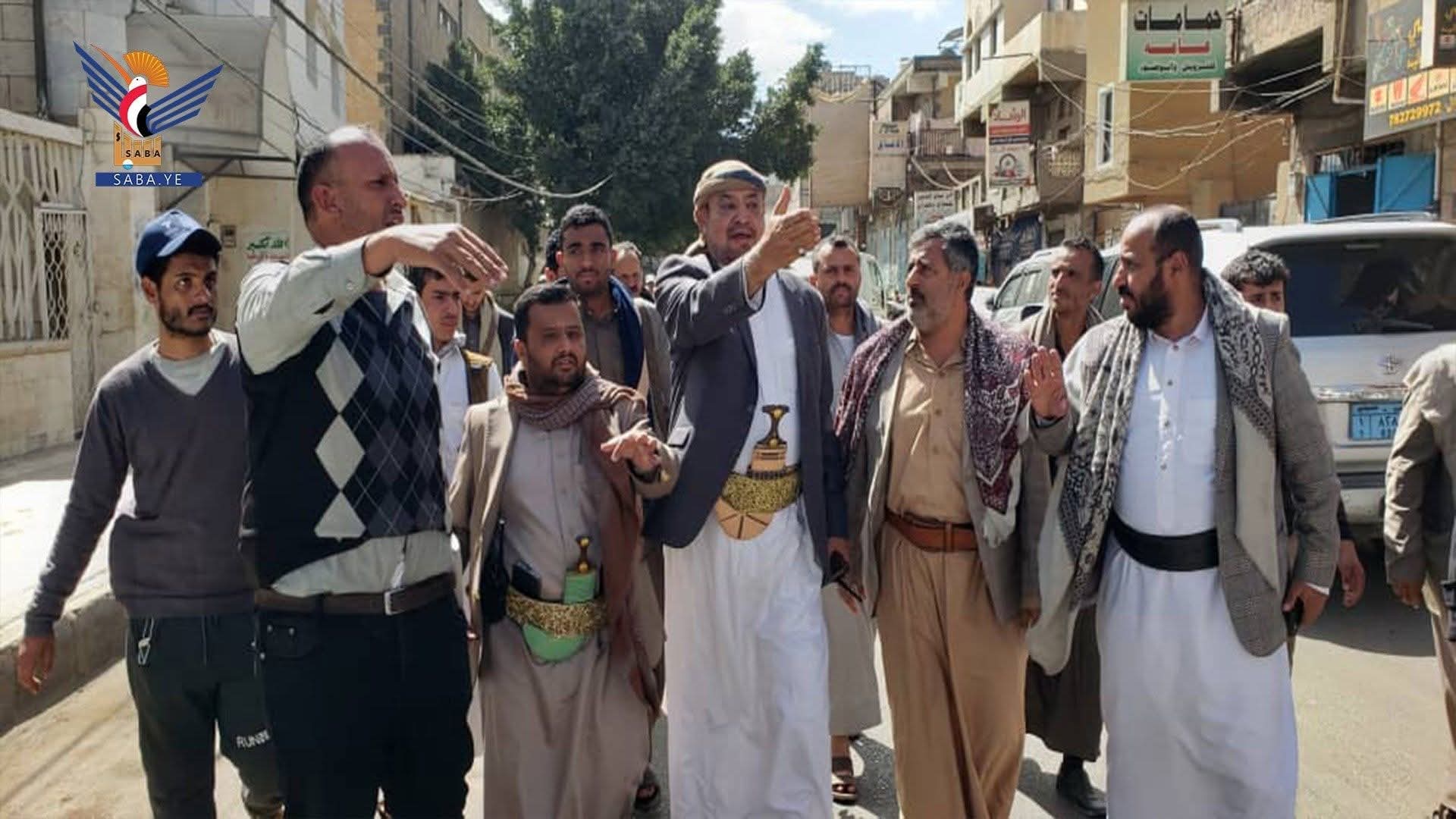 أمين العاصمة يطلّع على العمل بمشروعي جسر سطحي وترميم الشوارع في معين