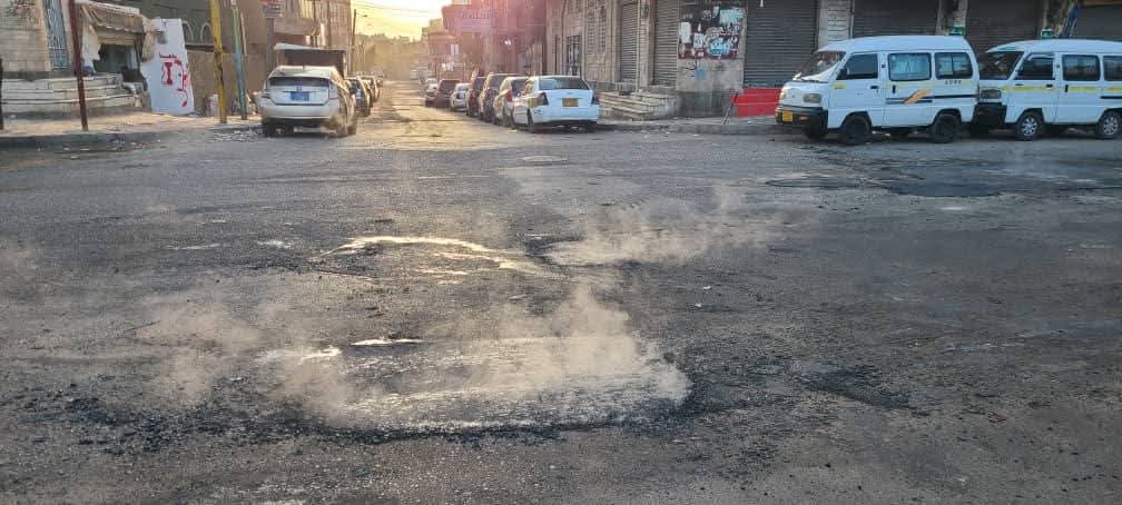 تواصل أعمال الصيانة الطارئة وتأهيل الشوارع الرئيسية بحزمة من المشاريع المسائية