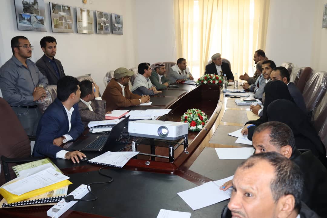 مناقشة الربط الشبكي بين أمانة العاصمة ووزارة الإدارة المحلية