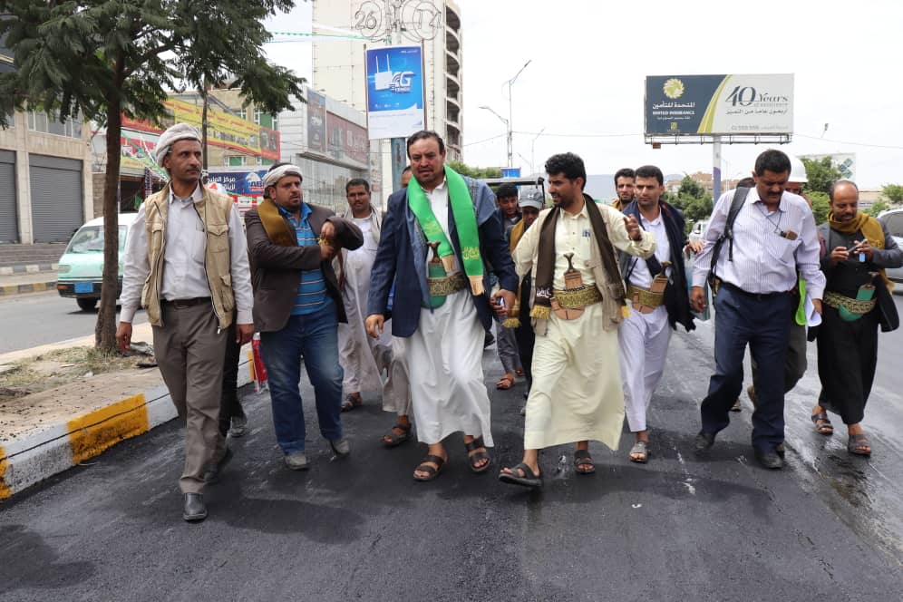 أمين العاصمة يتفقد ترميم المقطع الثاني بشارع الستين الجنوبي