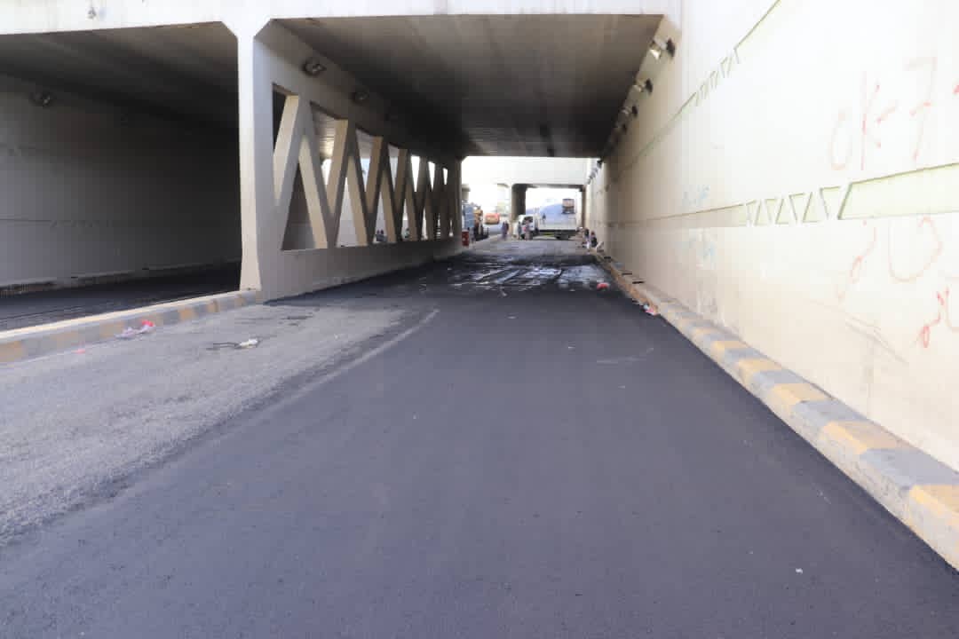نفق دار سلم بمديرية السبعين يشهد أعمال الترميمات وإضافة طبقة اسفلتية