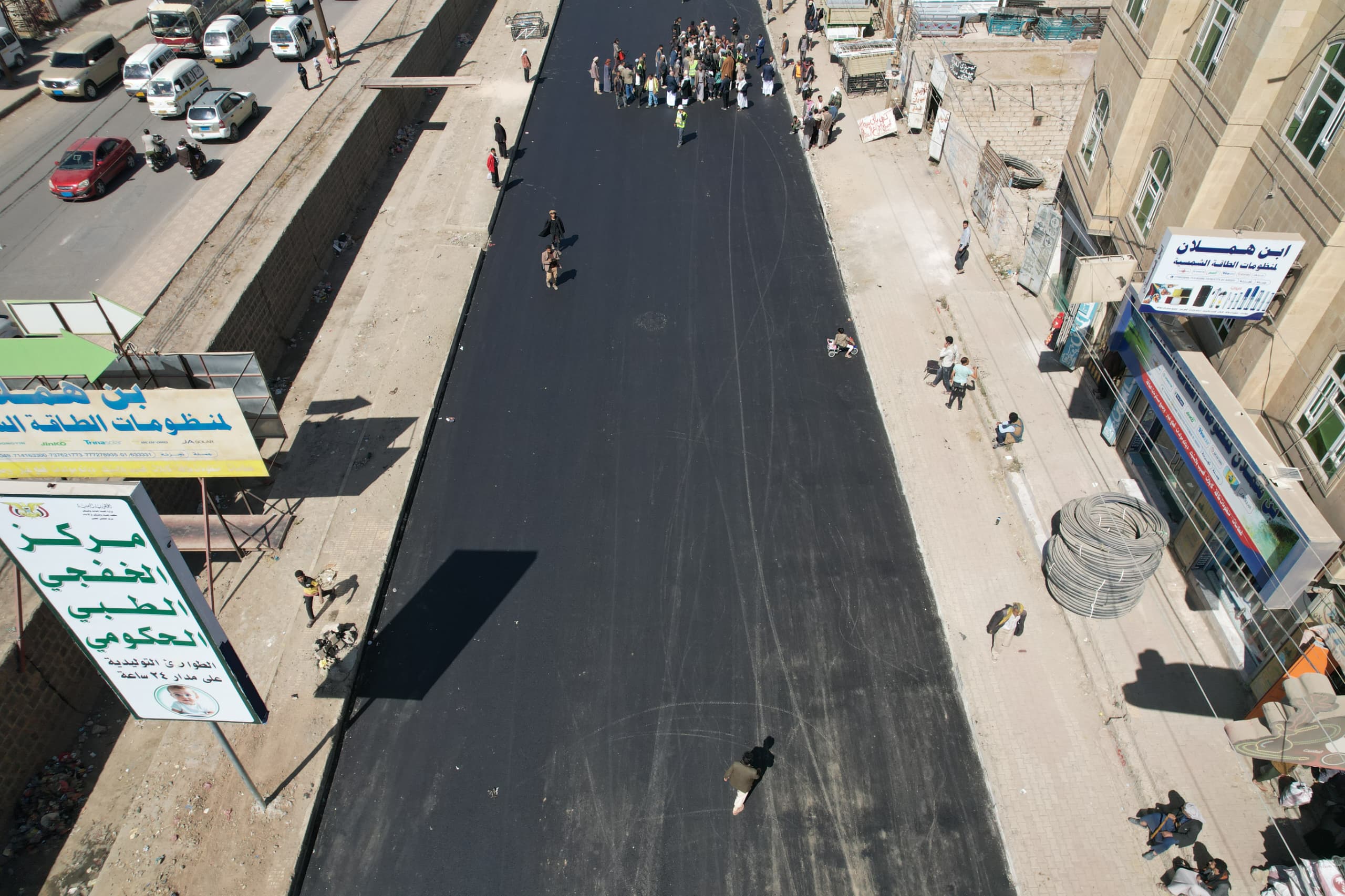 تفقد العمل في مشروع ترميم وصيانة شارع خولان بمديرية السبعين